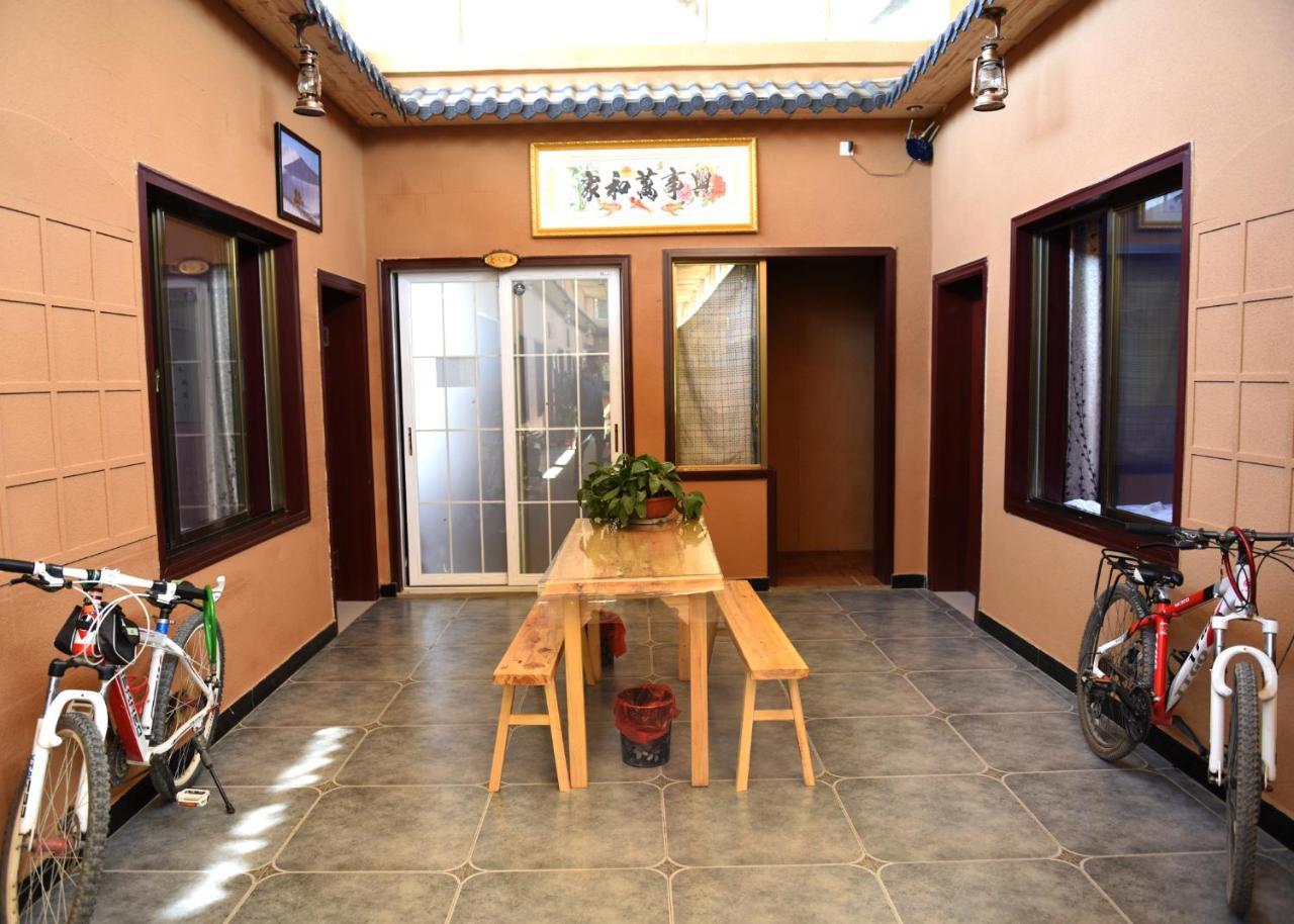 Dunhuang 8090 Guest House 外观 照片