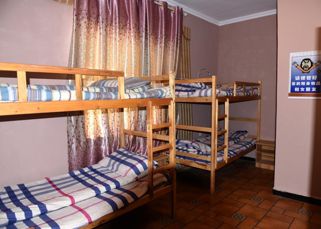Dunhuang 8090 Guest House 外观 照片